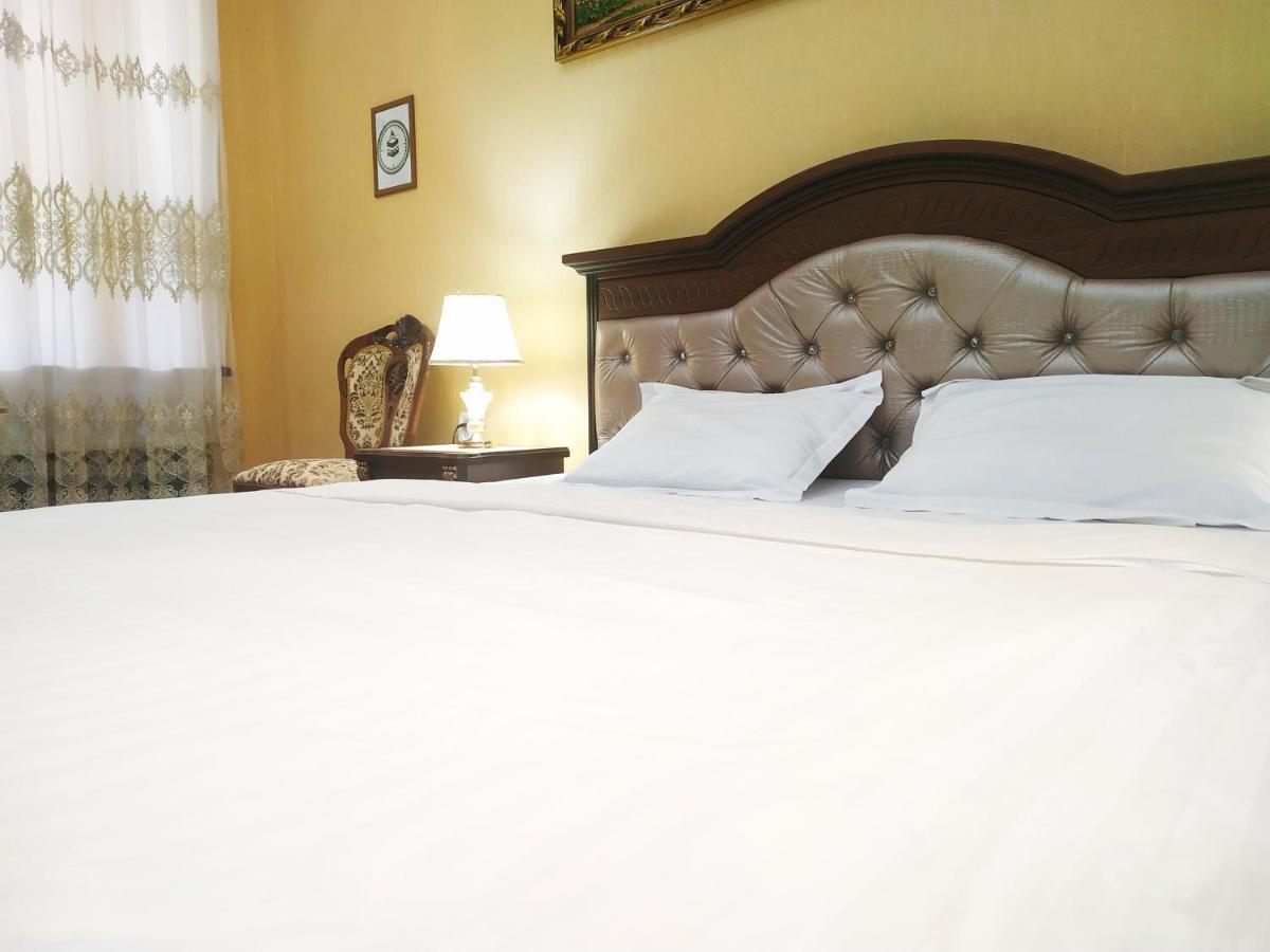 Happy House Hotel Salor Zewnętrze zdjęcie